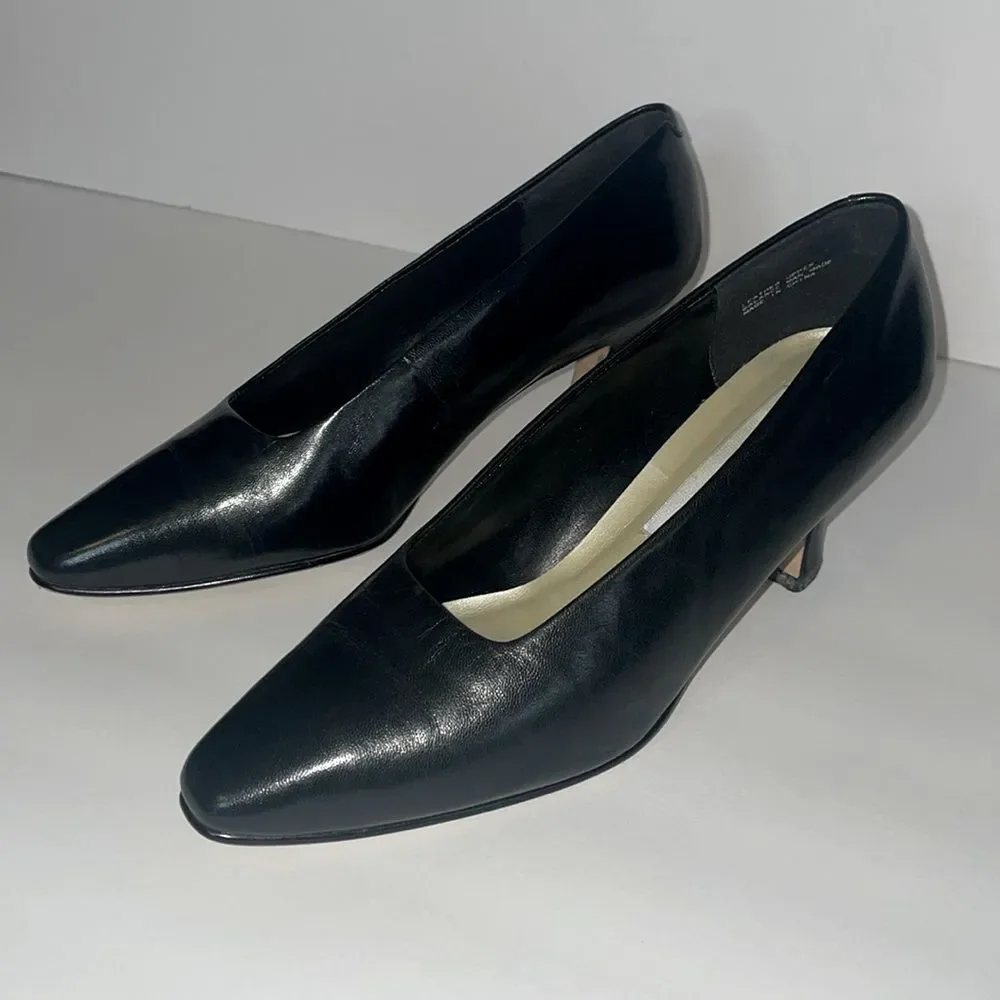 Jones New York black leather block heel pump sz 8.5